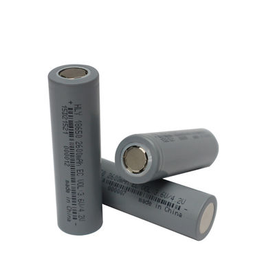 Oyuncak Arabalar İçin Küçük Şarj Edilebilir 2600mah 18650 Pil Lityum Pil